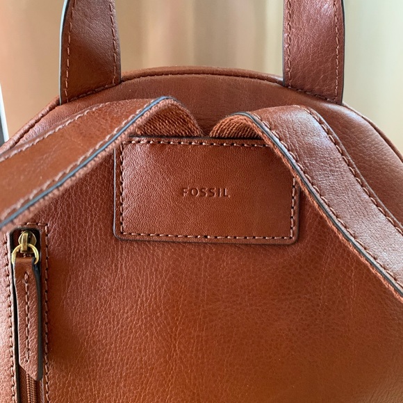 Authentic Fossil Leather Mini Backpack - Picture 6 of 9